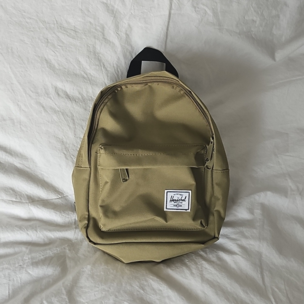 Hershel Classic Mini backpack Olive Green Colour